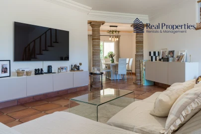 Moradia T3 para Venda em Quarteira