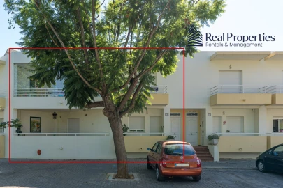 Moradia T3 para Venda em Quarteira