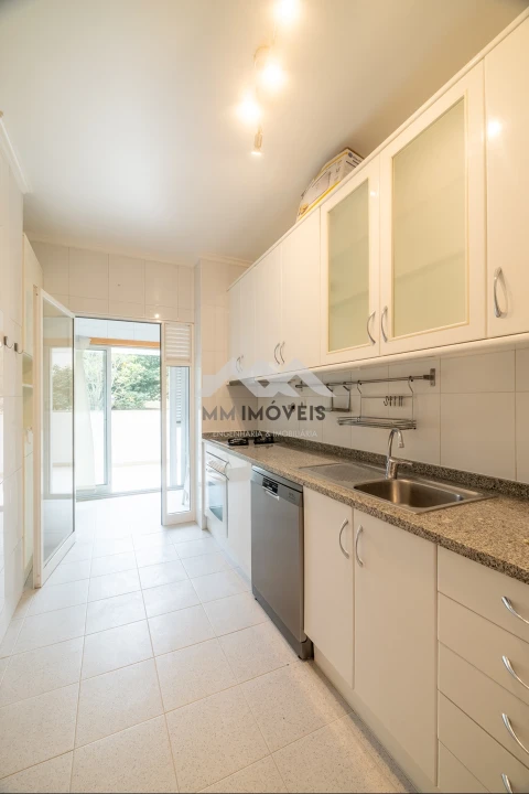Apartamento T2 para Venda em Castêlo da Maia