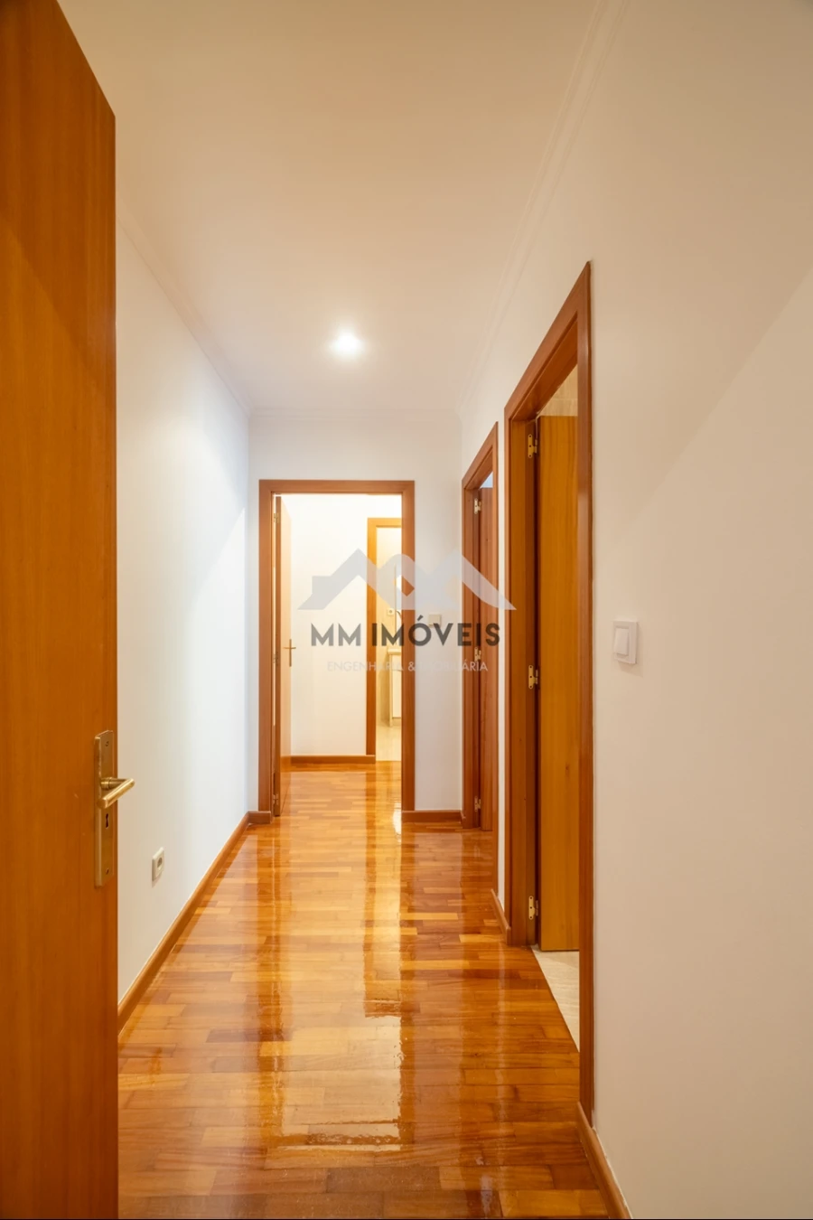 Apartamento T2 para Venda em Castêlo da Maia Foto 26