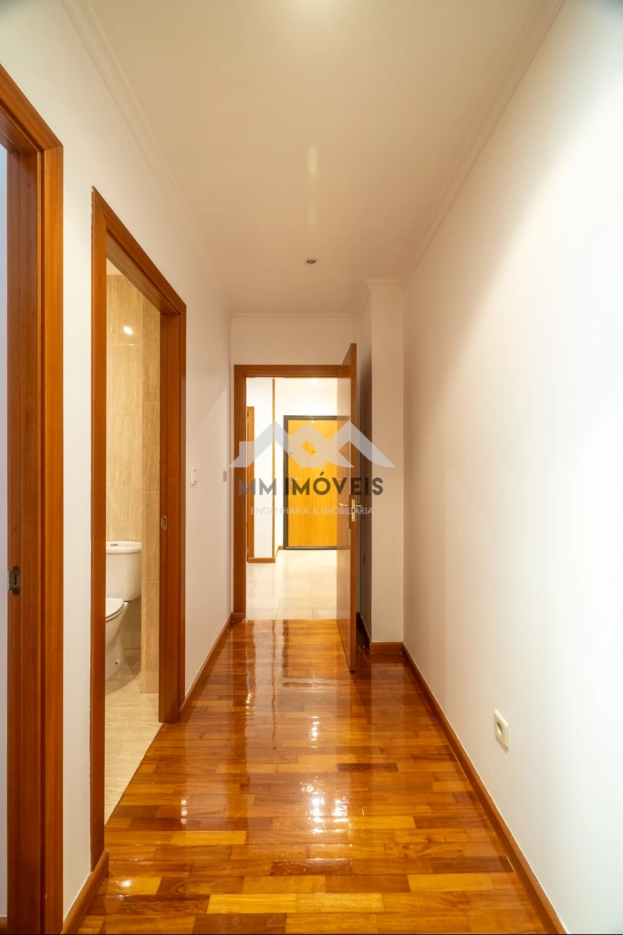 Apartamento T2 para Venda em Castêlo da Maia Foto 22