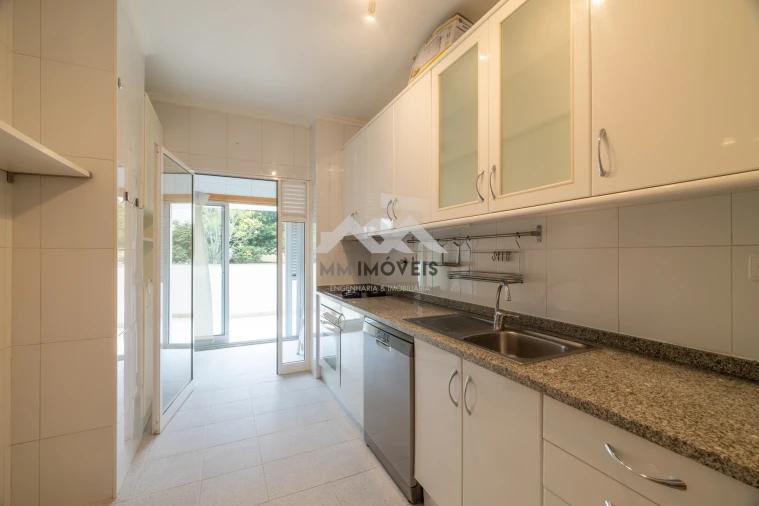 Apartamento T2 para Venda em Castêlo da Maia Foto 28
