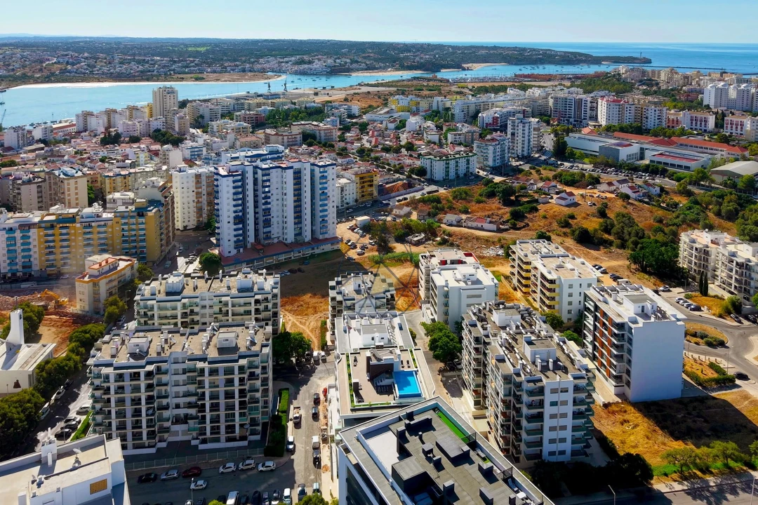 Apartamento T3 para Arrendamento em Portimão Foto 26