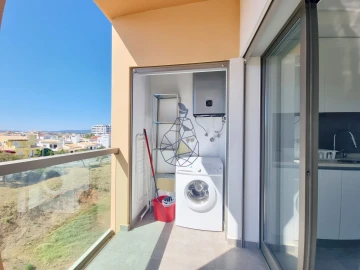Apartamento T3 para Arrendamento em Portimão