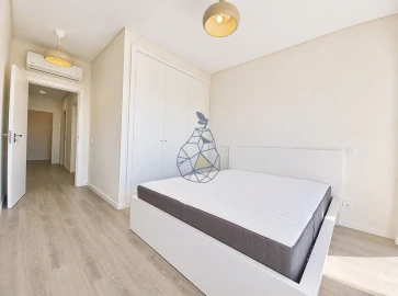 Apartamento T3 para Arrendamento em Portimão