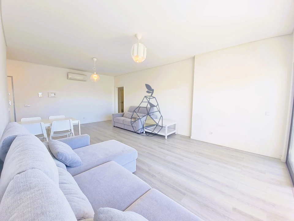 Apartamento T3 para Arrendamento em Portimão Foto 4