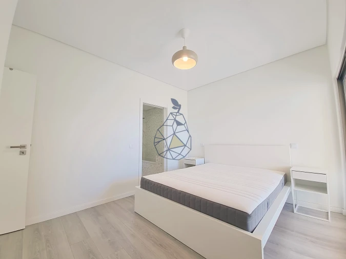 Apartamento T3 para Arrendamento em Portimão Foto 13