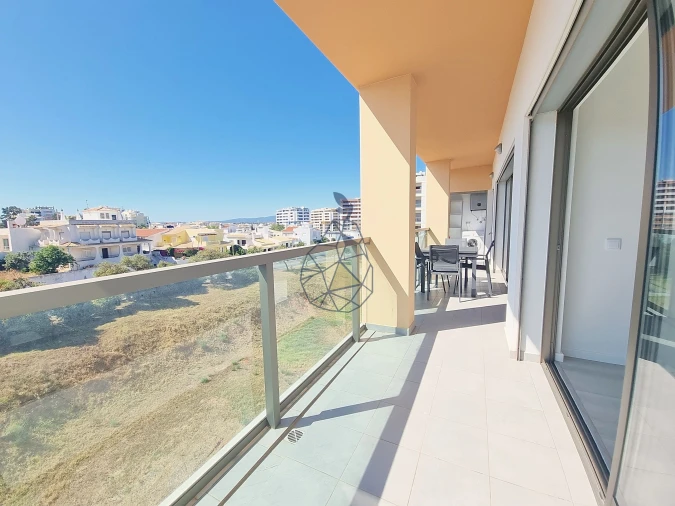 Apartamento T3 para Arrendamento em Portimão Foto 9