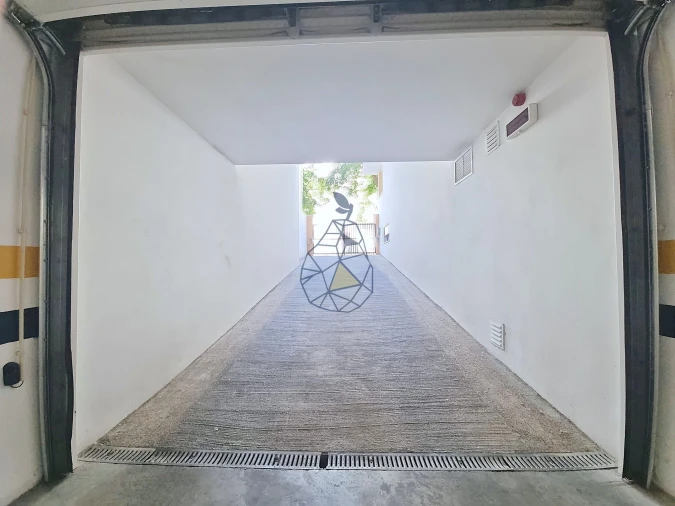 Apartamento T3 para Arrendamento em Portimão Foto 24