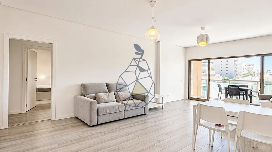 Apartamento T3 para Arrendamento em Portimão
