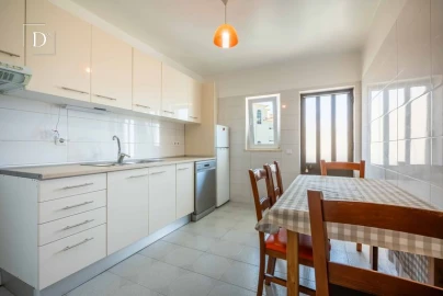 Apartamento T2 para Venda em Albufeira e Olhos de Água