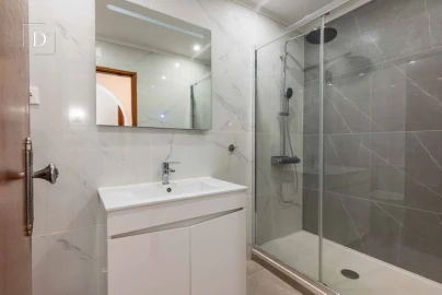 Apartamento T2 para Venda em Albufeira e Olhos de Água