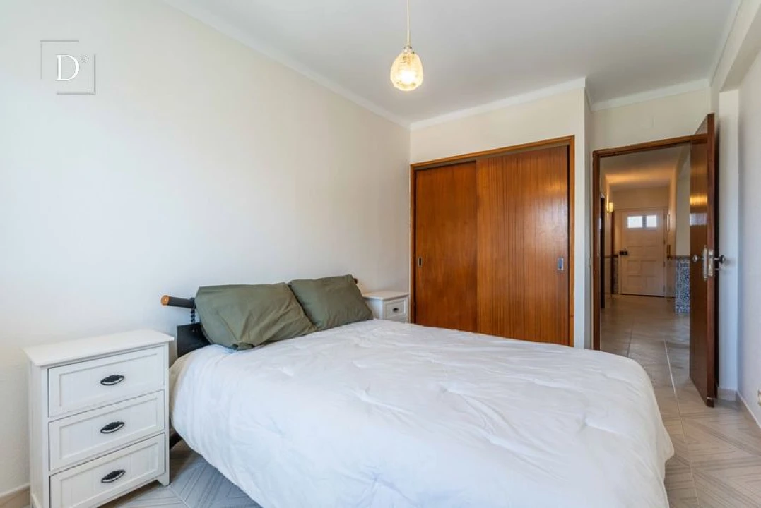 Apartamento T2 para Venda em Albufeira e Olhos de Água Foto 15