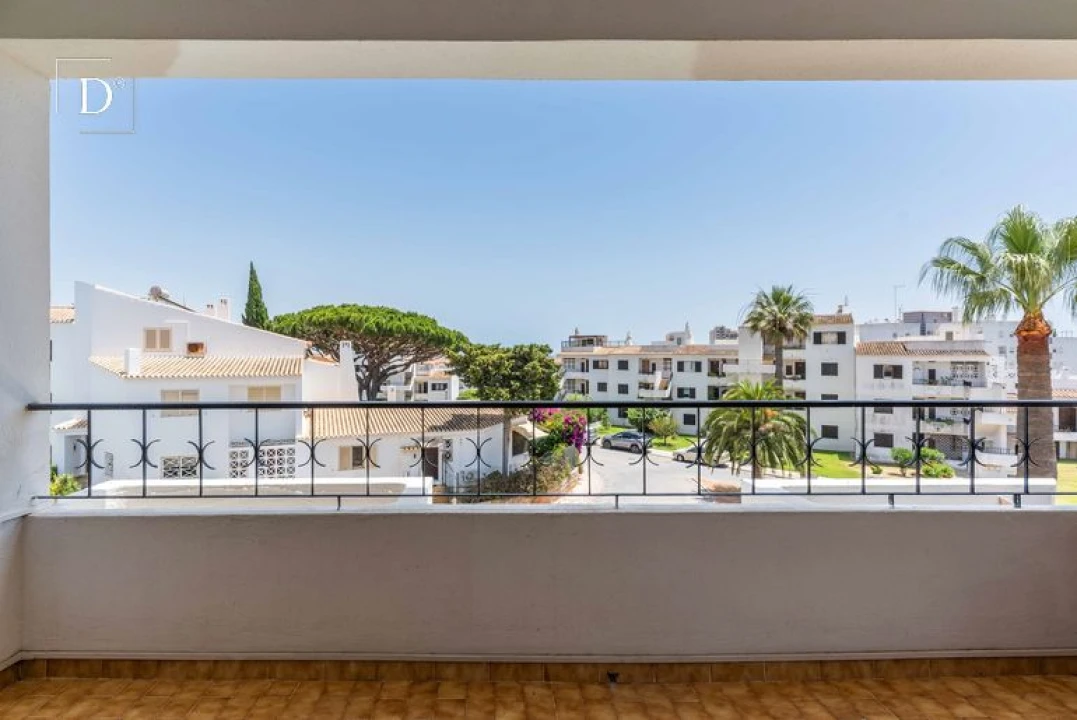 Apartamento T2 para Venda em Albufeira e Olhos de Água Foto 11