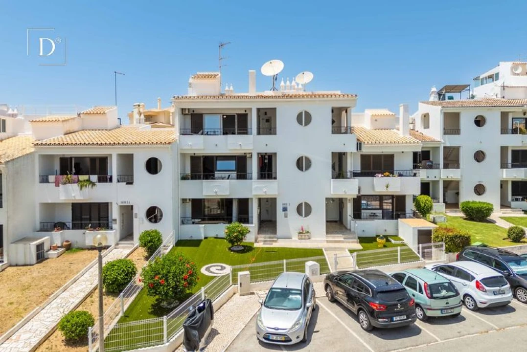 Apartamento T2 para Venda em Albufeira e Olhos de Água Foto 25