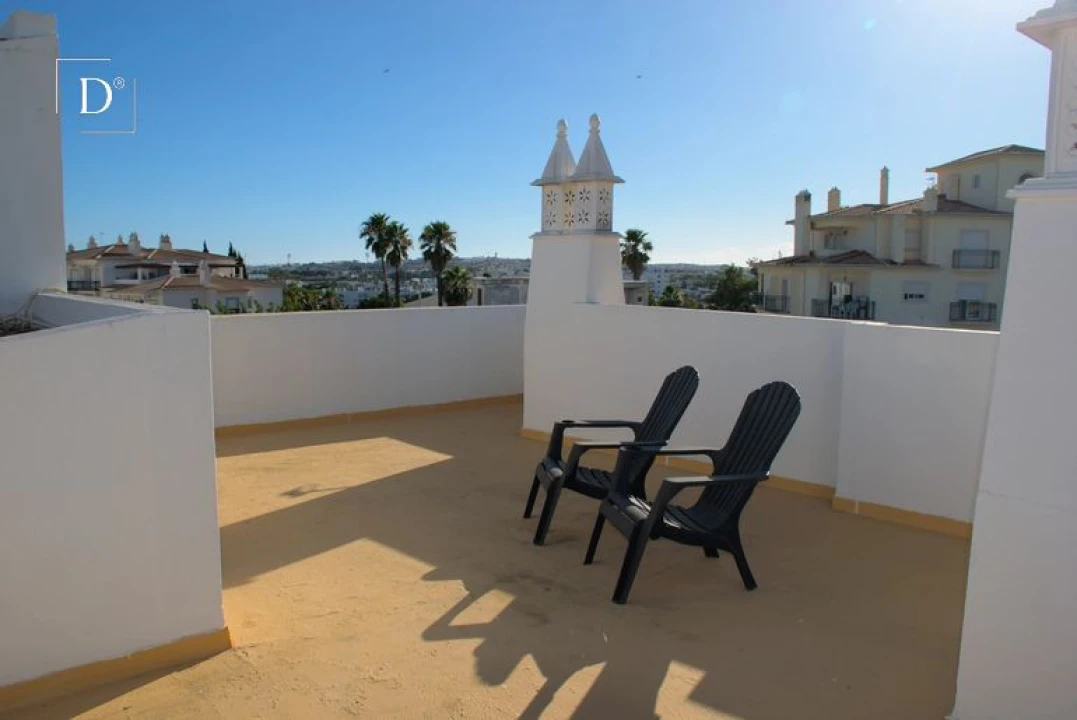 Apartamento T2 para Venda em Albufeira e Olhos de Água Foto 12