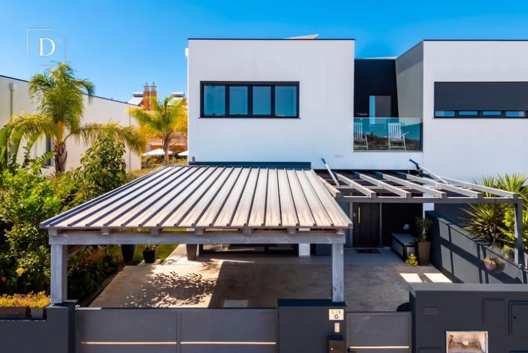 Moradia T4 para Venda em Albufeira e Olhos de Água Foto 3