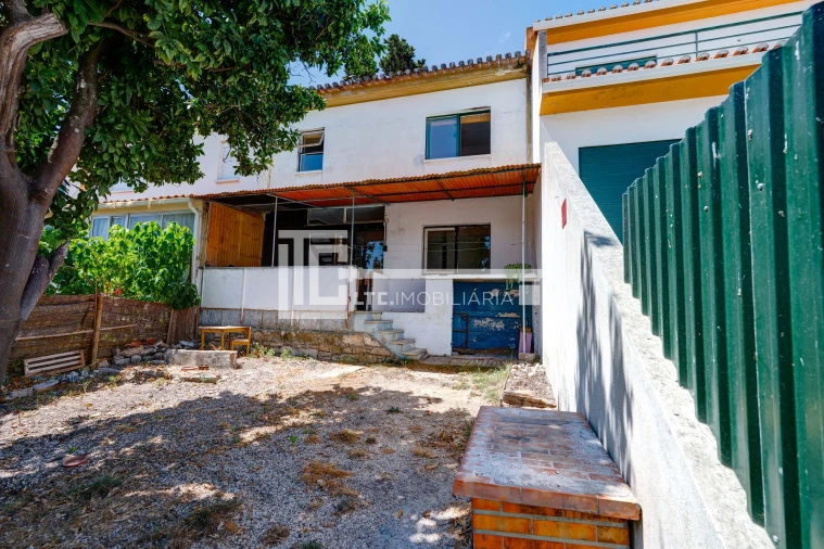 Moradia T3 para Venda em Santa Iria de Azoia, São João da Talha e Bobadela Foto 31