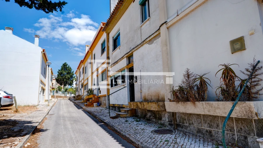 Moradia T3 para Venda em Santa Iria de Azoia, São João da Talha e Bobadela