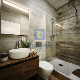 Apartamento T3 para Venda em Benfica