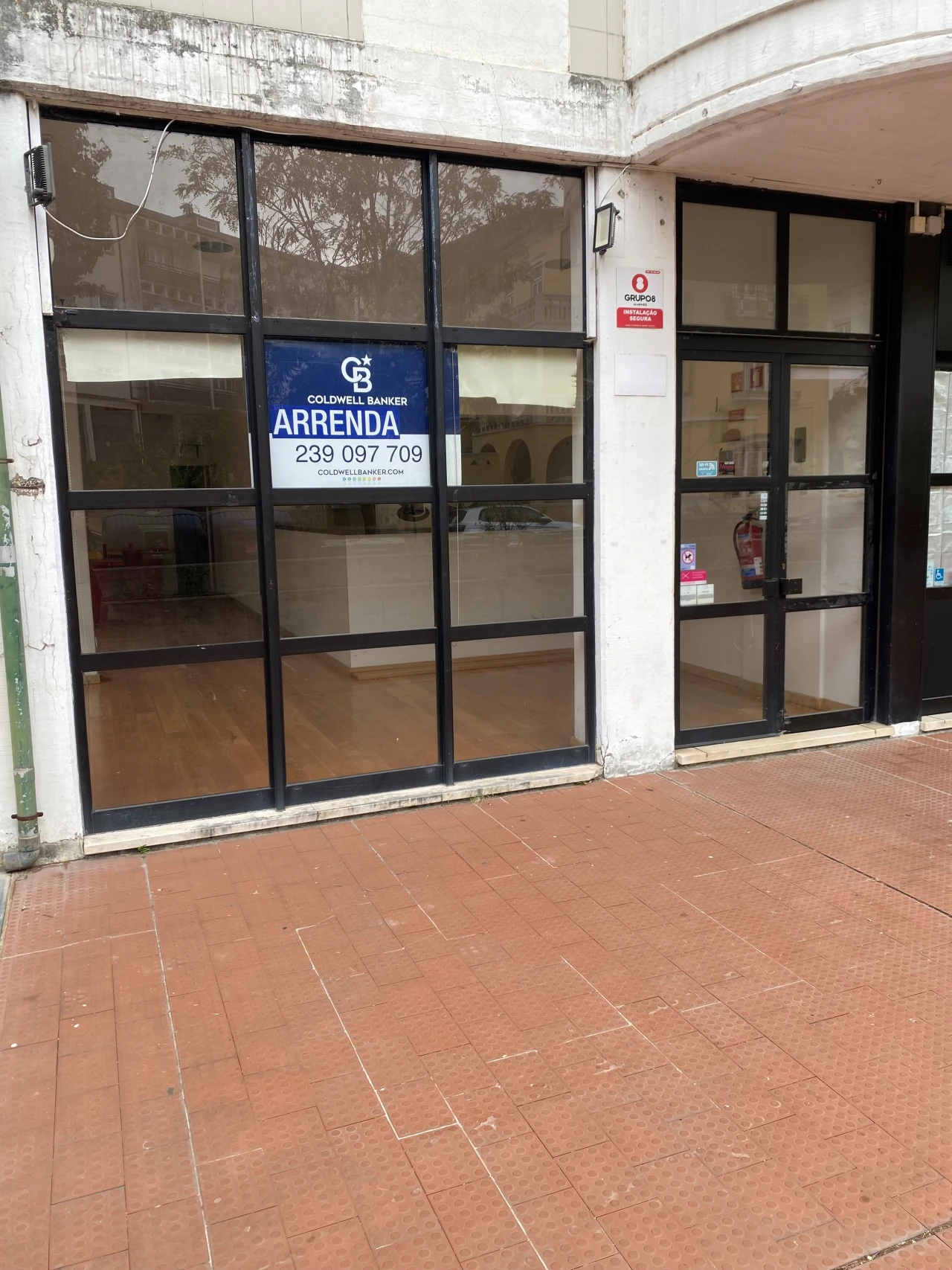 Negócio para Arrendamento em Santo Antonio dos Olivais Foto 8
