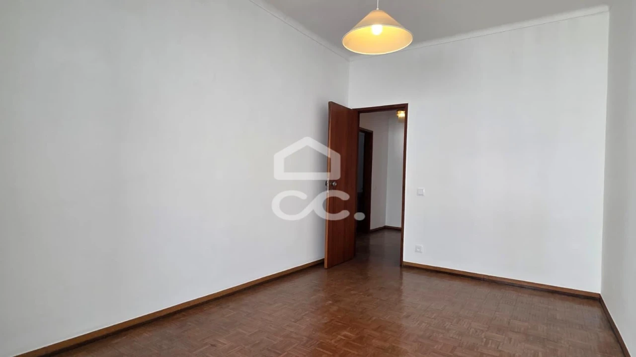 Apartamento T3 para Venda em União das Freguesias de Setúbal Foto 23