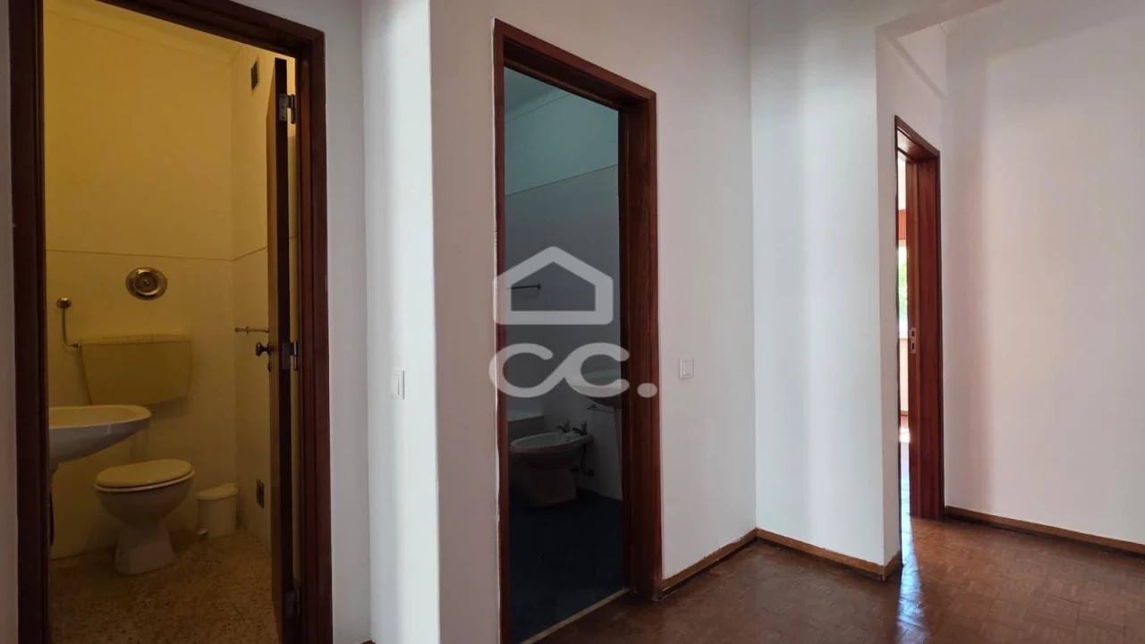 Apartamento T3 para Venda em União das Freguesias de Setúbal Foto 12
