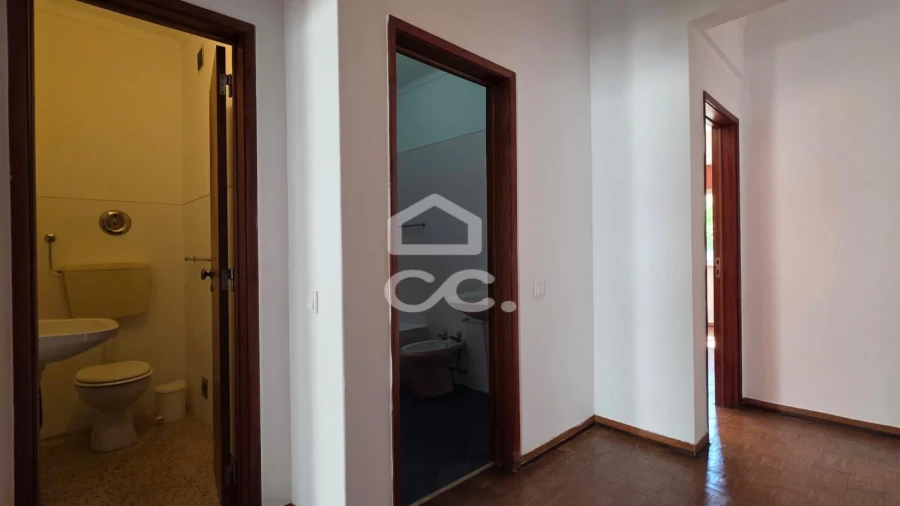 Apartamento T3 para Venda em União das Freguesias de Setúbal Foto 12