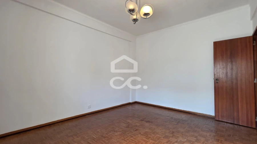 Apartamento T3 para Venda em União das Freguesias de Setúbal Foto 6