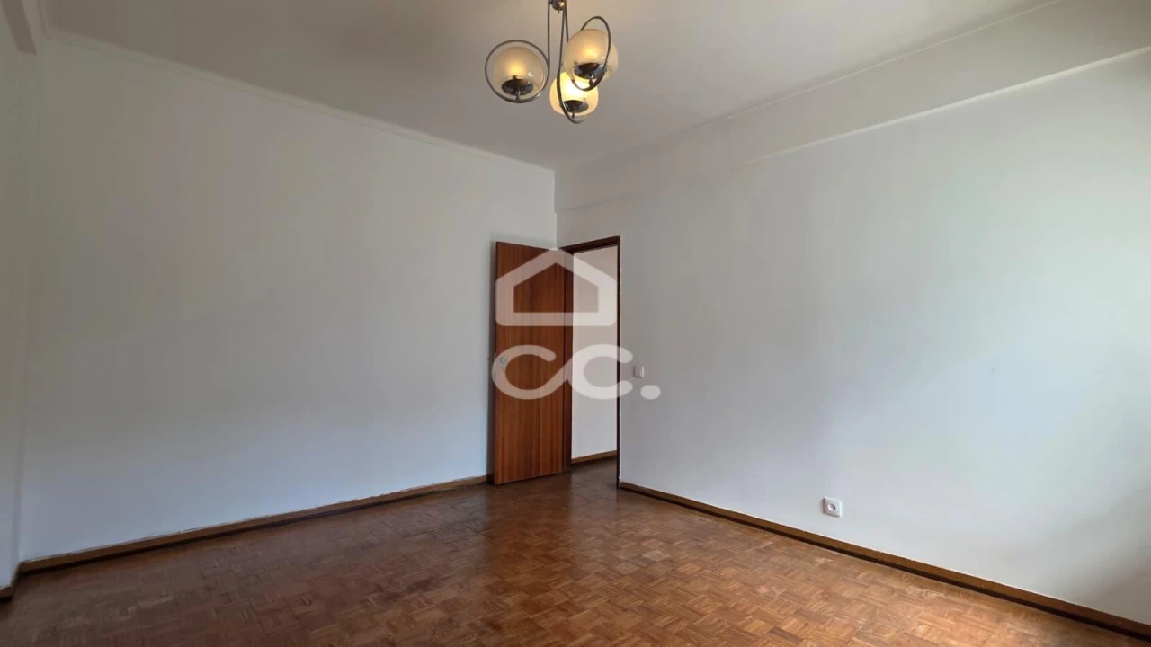Apartamento T3 para Venda em União das Freguesias de Setúbal Foto 4