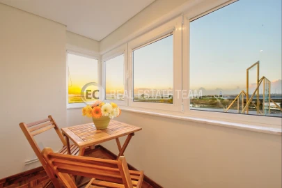 Apartamento T4 para Arrendamento em Glória e Vera Cruz