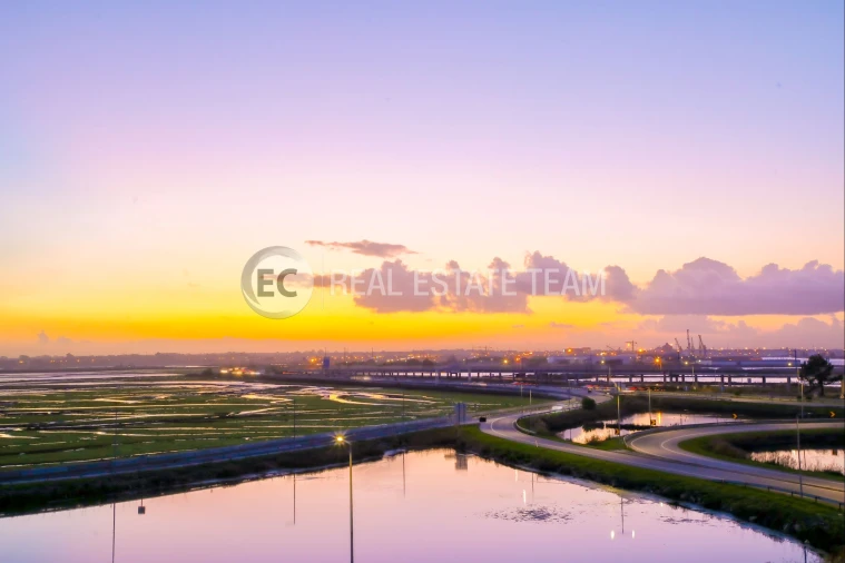 Apartamento T4 para Arrendamento em Glória e Vera Cruz Foto 31