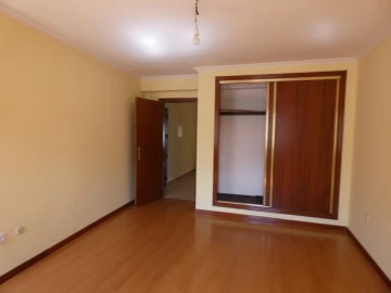 Apartamento T2 para Venda em Fundão, Valverde, Donas, A. Joanes, A. Nova Cabo