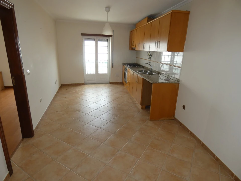 Apartamento T2 para Venda em Fundão, Valverde, Donas, A. Joanes, A. Nova Cabo Foto 11