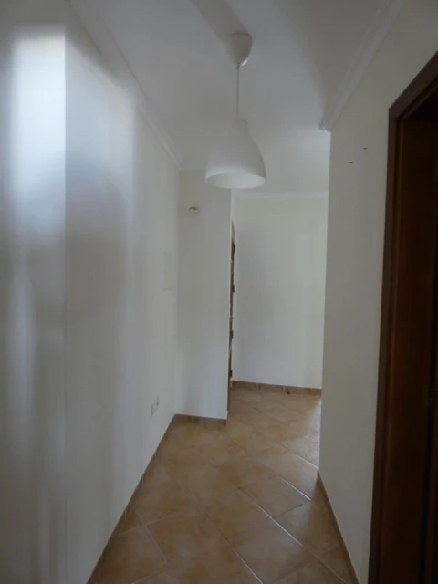 Apartamento T2 para Venda em Fundão, Valverde, Donas, A. Joanes, A. Nova Cabo