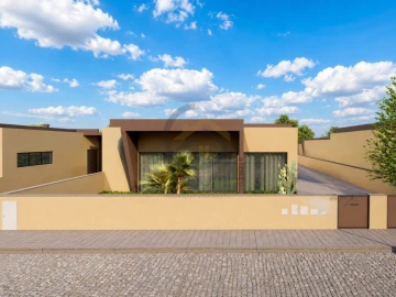 Moradia T3 para Venda em Silvares, Pias, Nogueira e Alvarenga