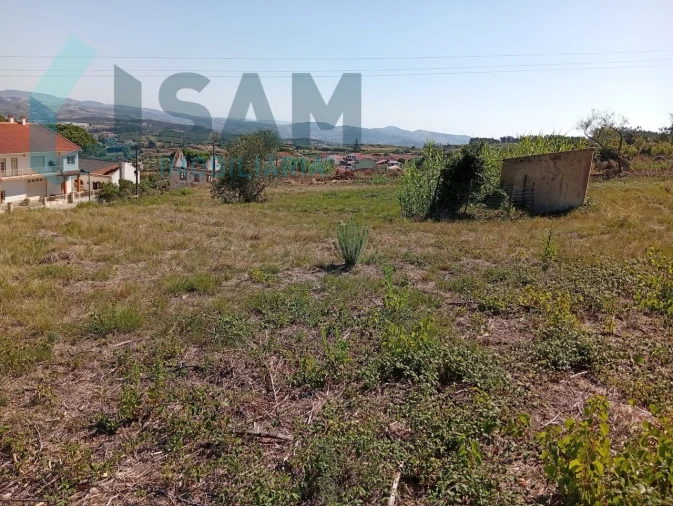 Terreno para Venda em Carvoeira e Carmões Foto 3