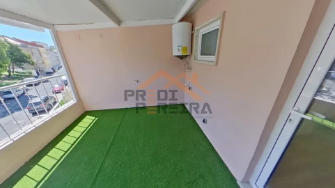 Apartamento T2 para Venda em Queluz e Belas