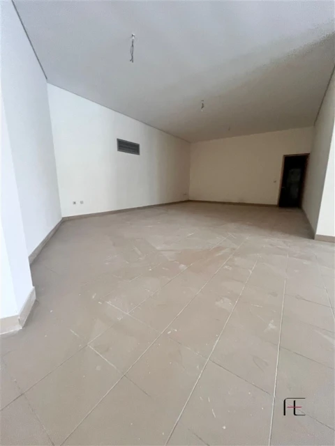 Loja para Venda em Bougado (São Martinho e Santiago)