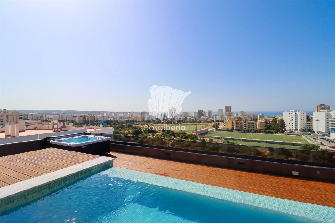 Apartamento T3 para Venda em Portimão Foto 2
