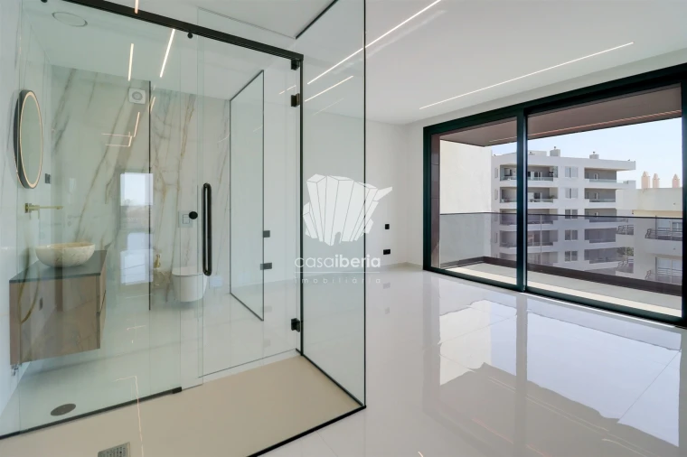 Apartamento T3 para Venda em Portimão Foto 29