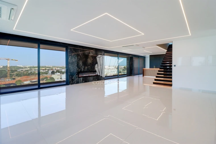 Apartamento T3 para Venda em Portimão Foto 9