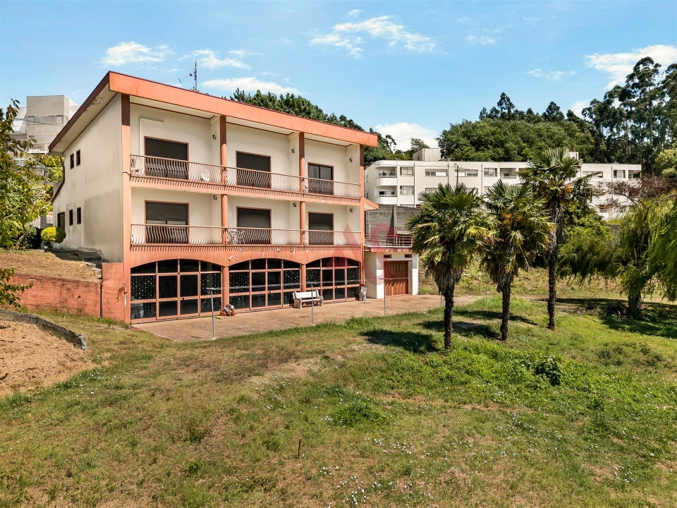 Quinta T5 para Venda em Gondomar (São Cosme), Valbom e Jovim Foto 8