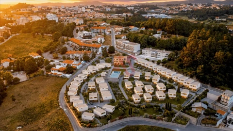 Quinta T5 para Venda em Gondomar (São Cosme), Valbom e Jovim