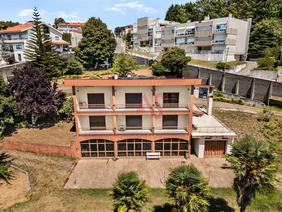Quinta T5 para Venda em Gondomar (São Cosme), Valbom e Jovim Foto 4
