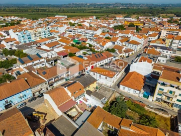 Moradia T7 para Venda em Almeirim