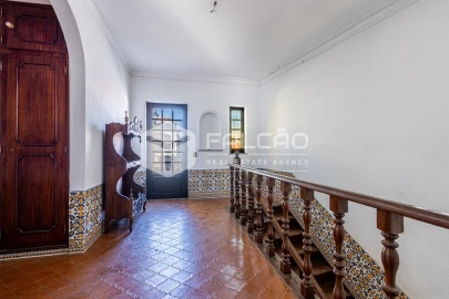 Moradia T7 para Venda em Almeirim