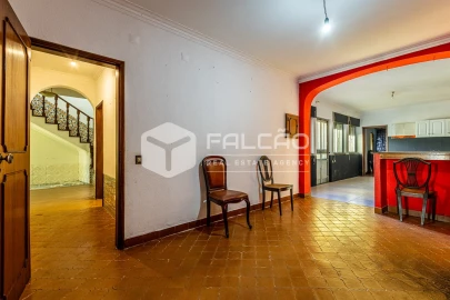 Moradia T7 para Venda em Almeirim