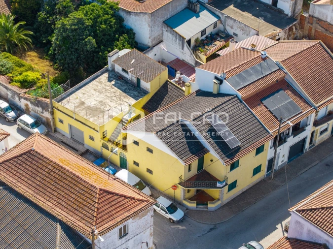 Moradia T7 para Venda em Almeirim Foto 13