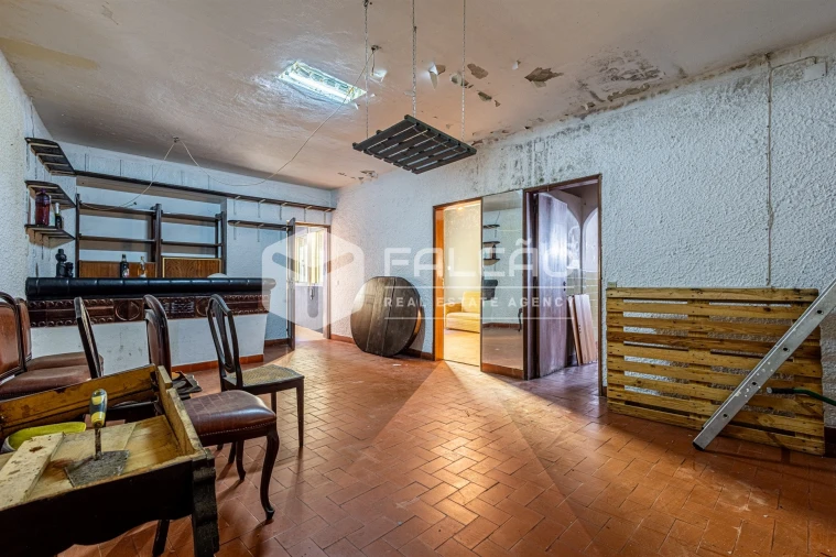 Moradia T7 para Venda em Almeirim Foto 50